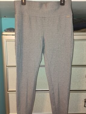 Gray Women’s Ponte Knit Ankle Pants
